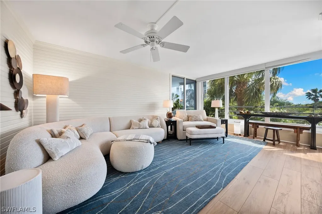 5555 Heron Point Drive Naples FL 34108