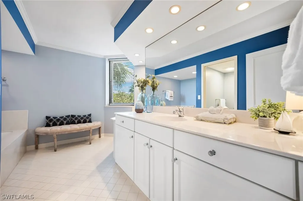 5555 Heron Point Drive Naples FL 34108