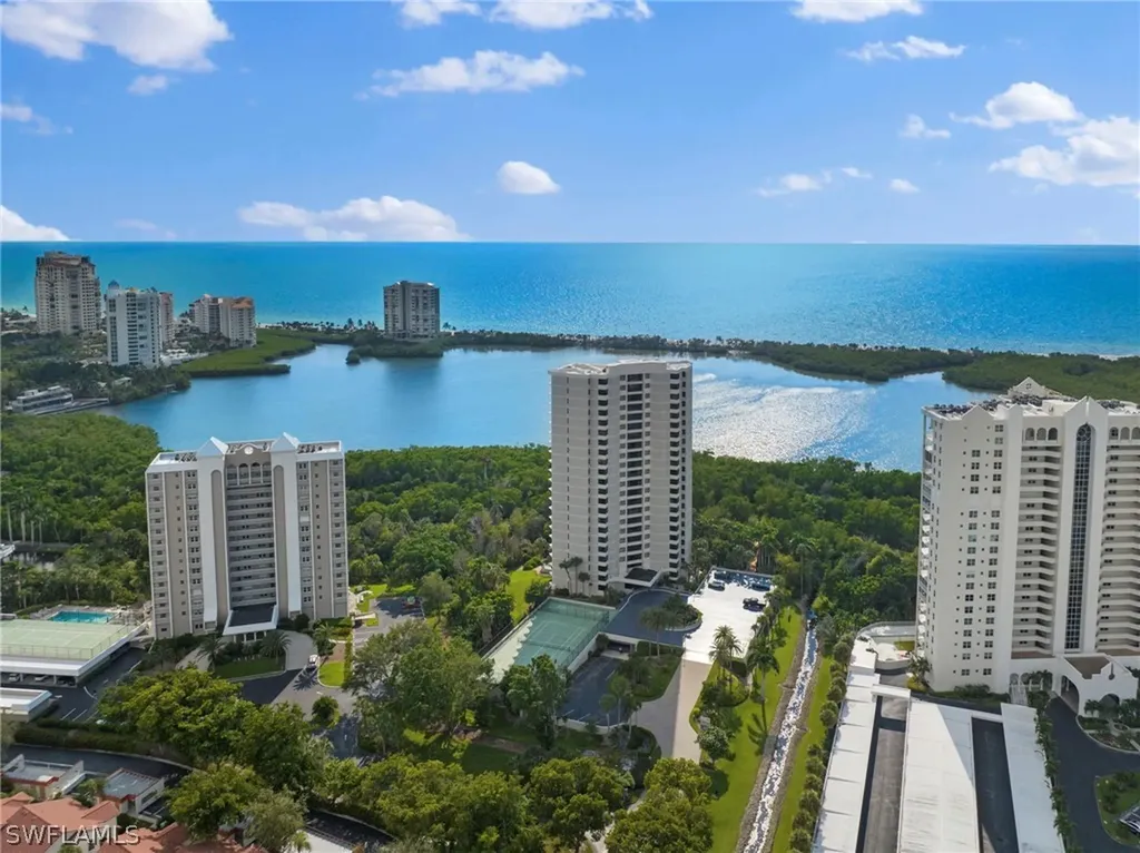 5555 Heron Point Drive Naples FL 34108