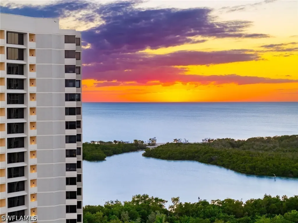 5555 Heron Point Drive Naples FL 34108