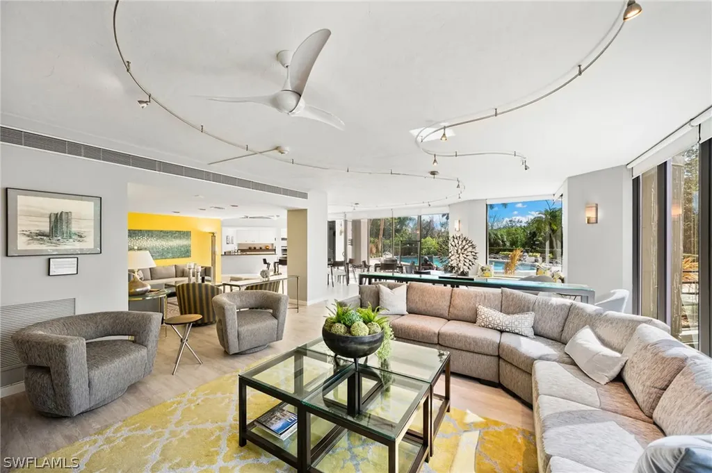 5555 Heron Point Drive Naples FL 34108