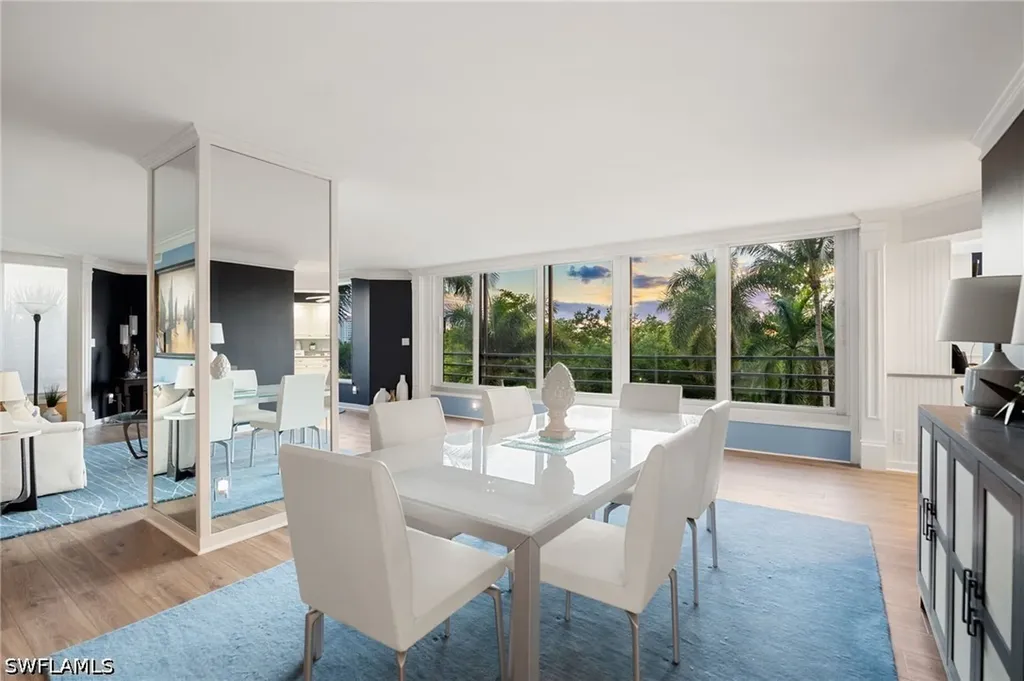 5555 Heron Point Drive Naples FL 34108
