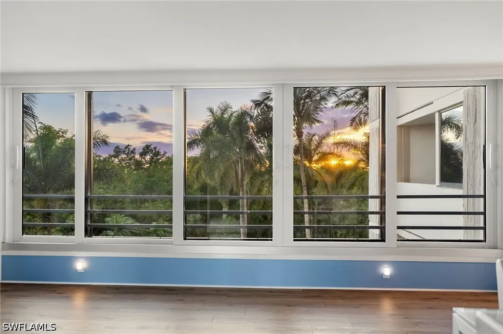 5555 Heron Point Drive Naples FL 34108