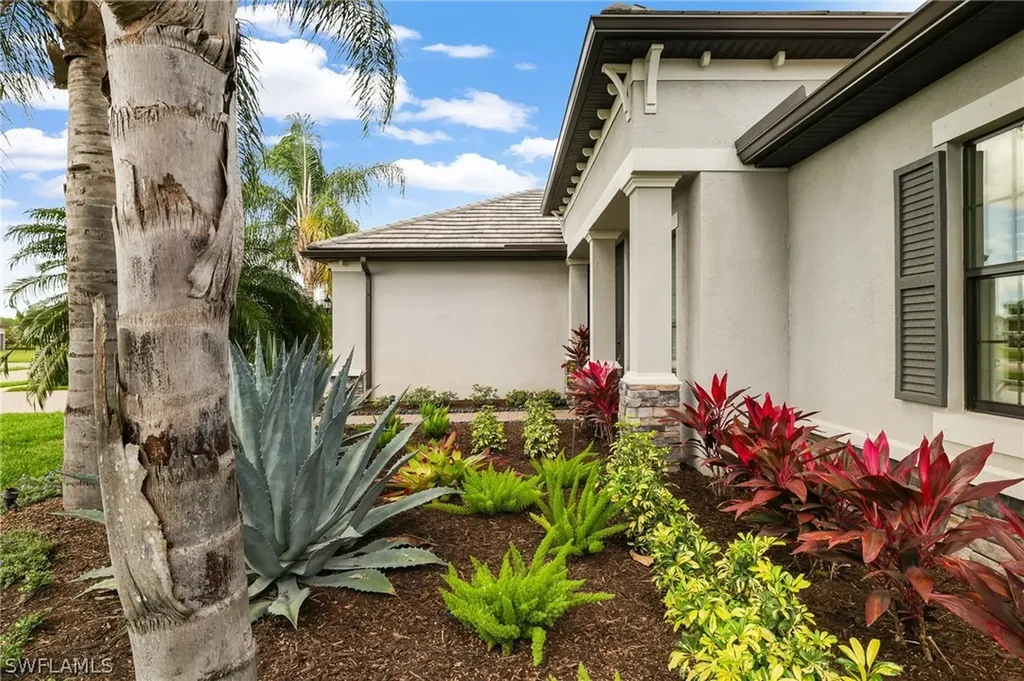 19038 Elston Way Estero FL 33928