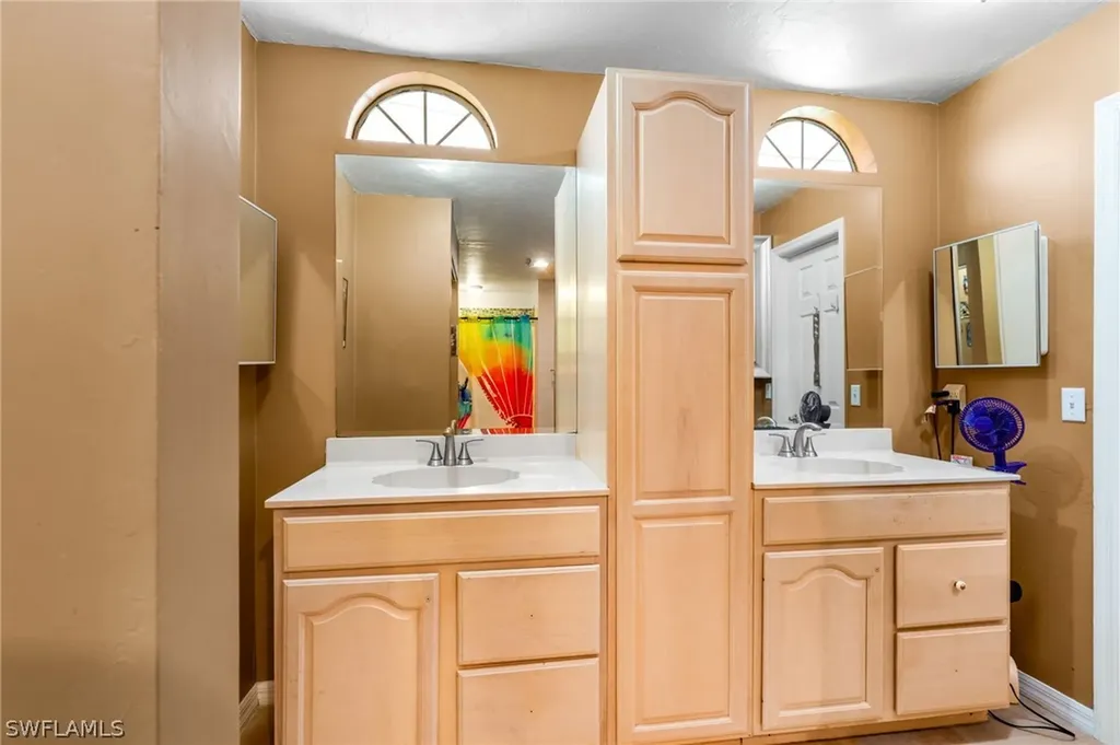 360 16th Avenue NW Naples FL 34120