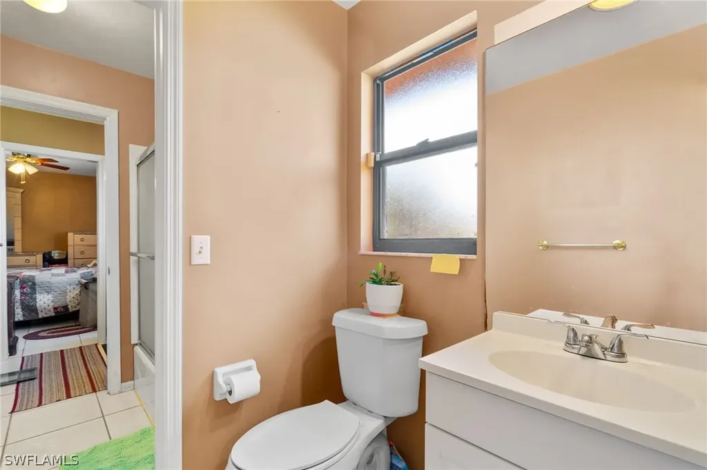 360 16th Avenue NW Naples FL 34120
