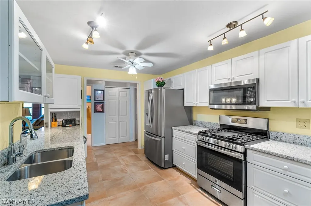 360 16th Avenue NW Naples FL 34120