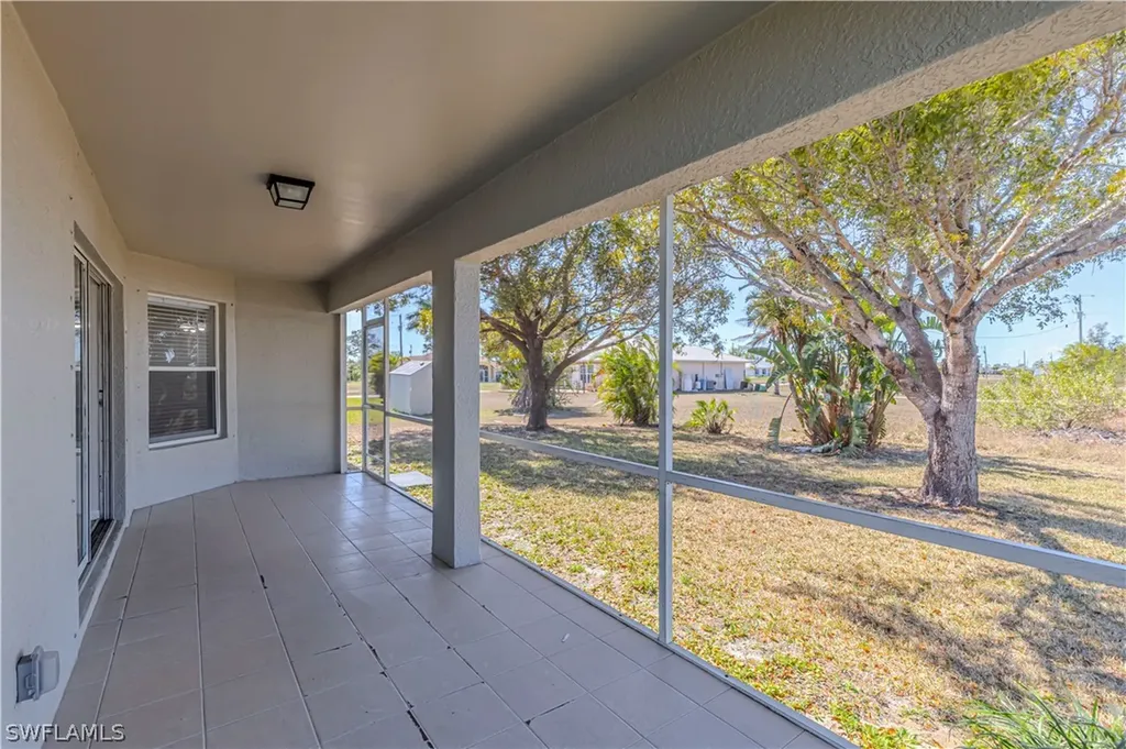 1704 NW 11th Court Cape Coral FL 33993
