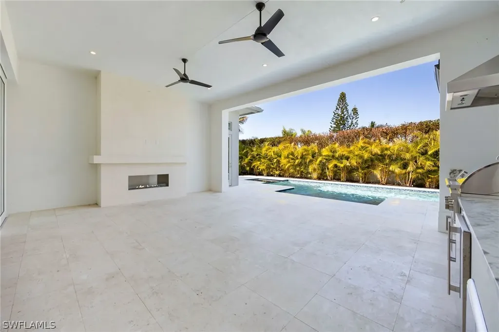 4542 Seagrove Landing Way Estero FL 34134
