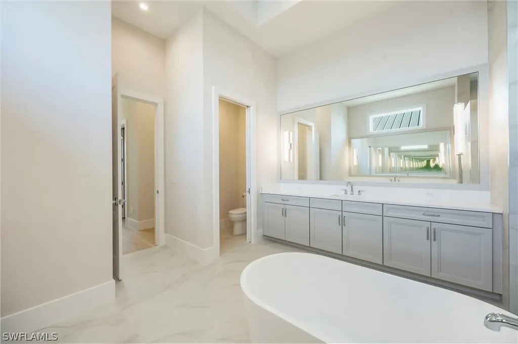 4542 Seagrove Landing Way Estero FL 34134