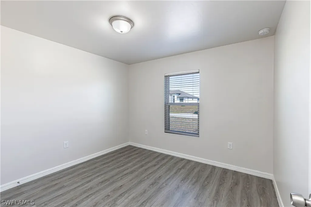 2824 NW 21st Place Cape Coral FL 33993