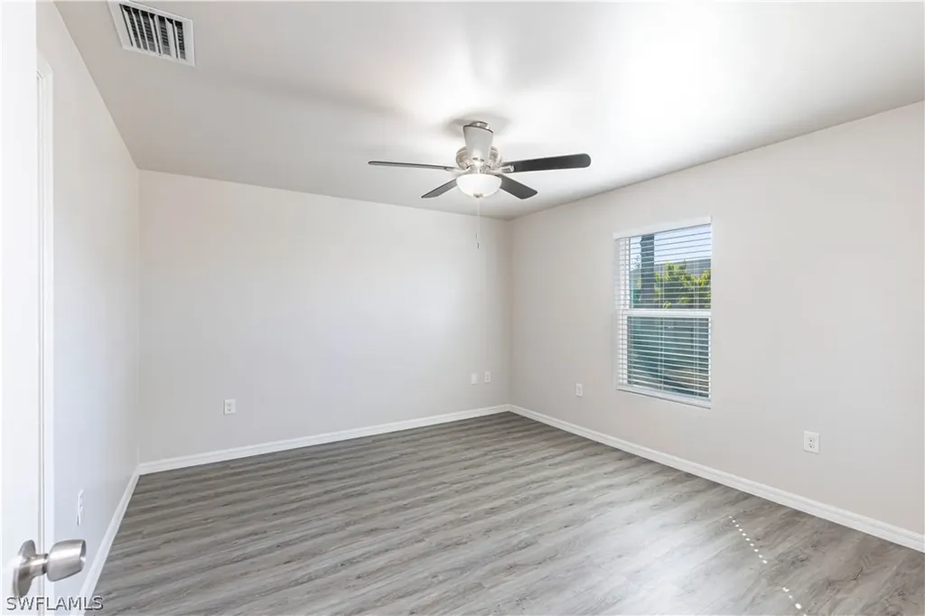2824 NW 21st Place Cape Coral FL 33993