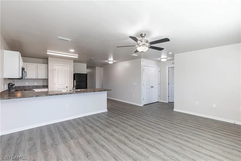 2824 NW 21st Place Cape Coral FL 33993