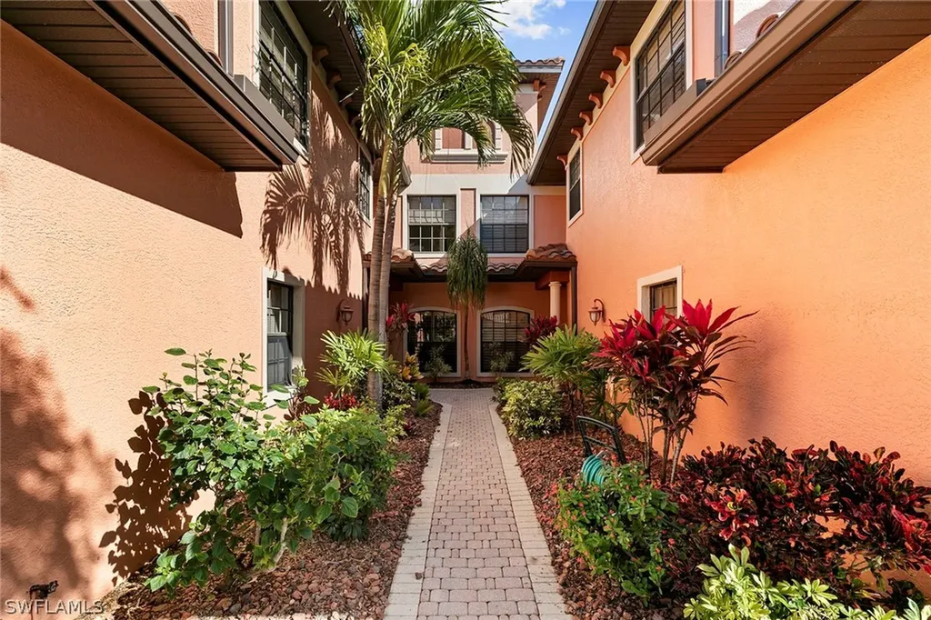 5785 Grande Reserve Way Naples FL 34110