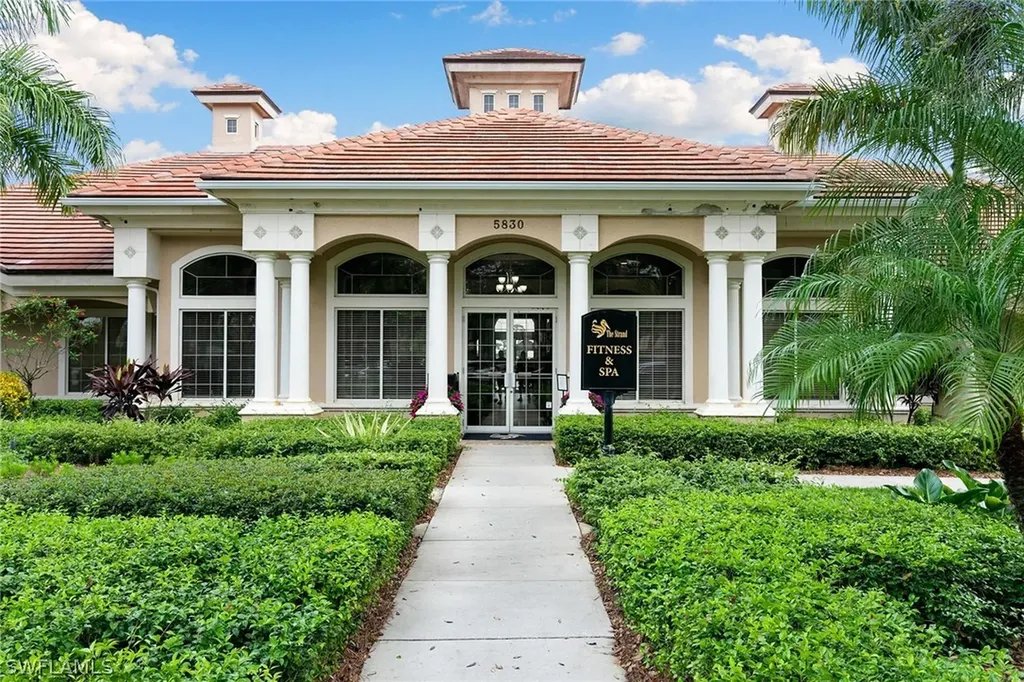 5785 Grande Reserve Way Naples FL 34110