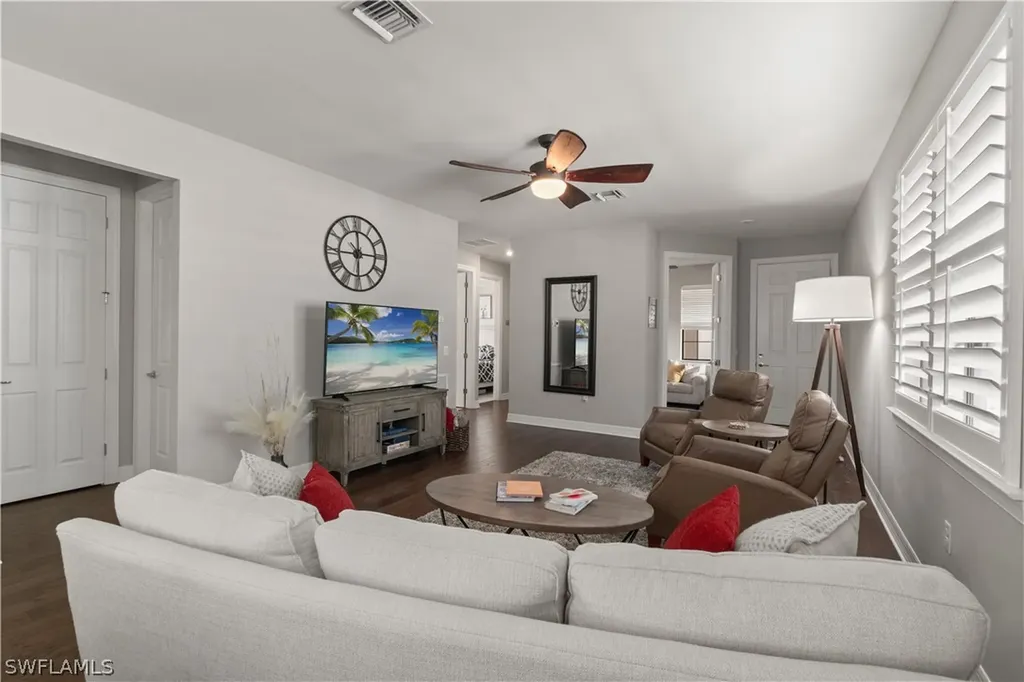7202 Wilton Drive Naples FL 34109