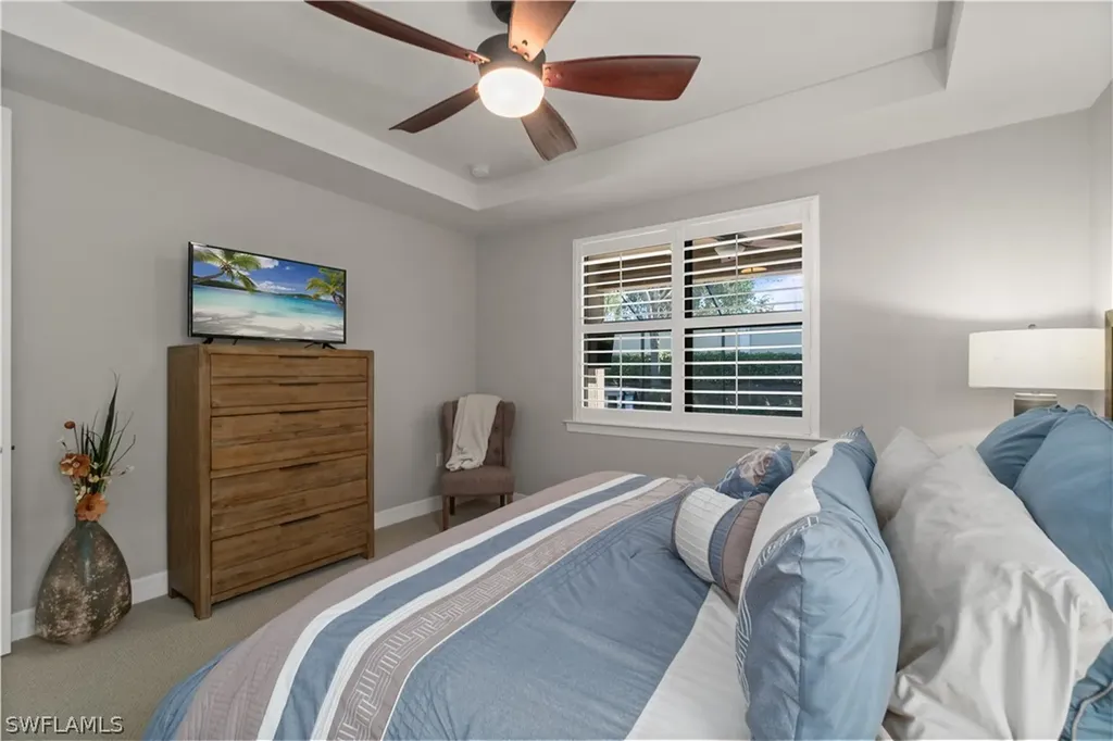 7202 Wilton Drive Naples FL 34109