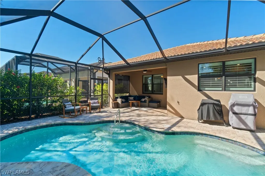 7202 Wilton Drive Naples FL 34109