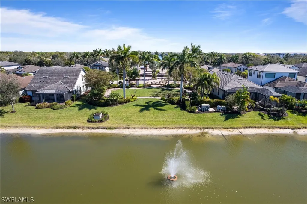 7202 Wilton Drive Naples FL 34109