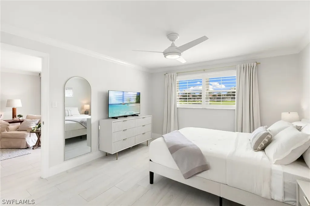 300 Forest Lakes Boulevard Naples FL 34105