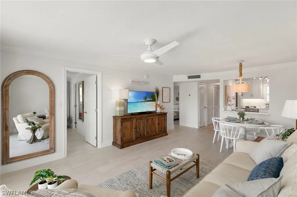 300 Forest Lakes Boulevard Naples FL 34105