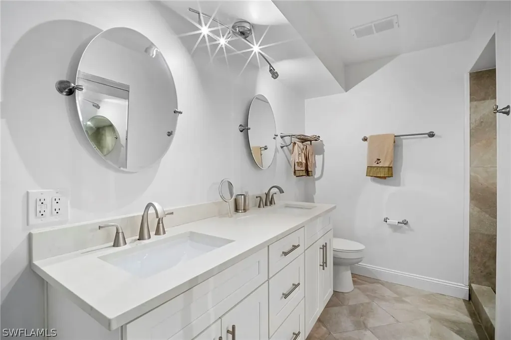 22180 Tallwood Court Estero FL 33928
