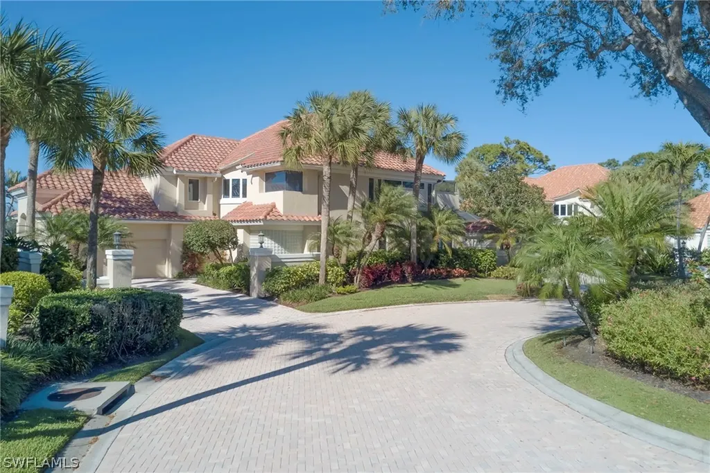 3320 Riviera Lakes Court Bonita Springs FL 34134