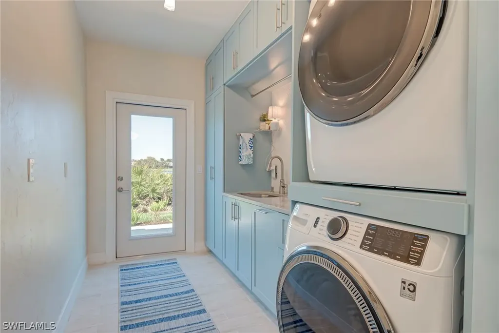 3320 Riviera Lakes Court Bonita Springs FL 34134