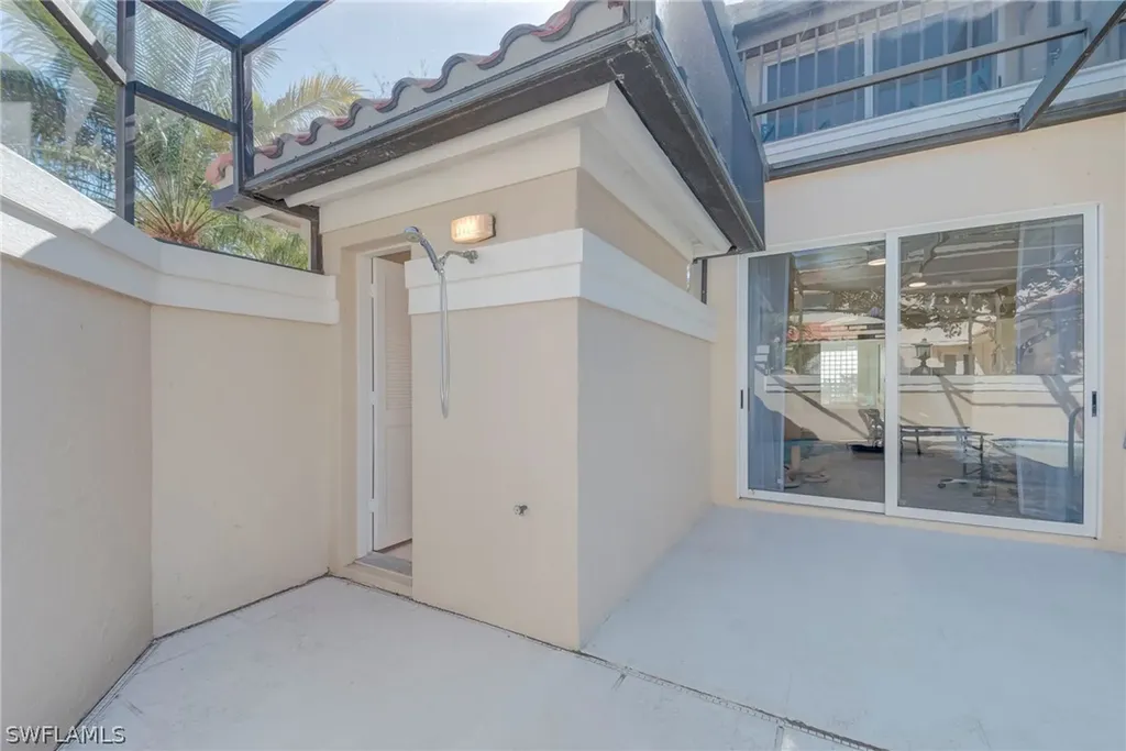 3320 Riviera Lakes Court Bonita Springs FL 34134