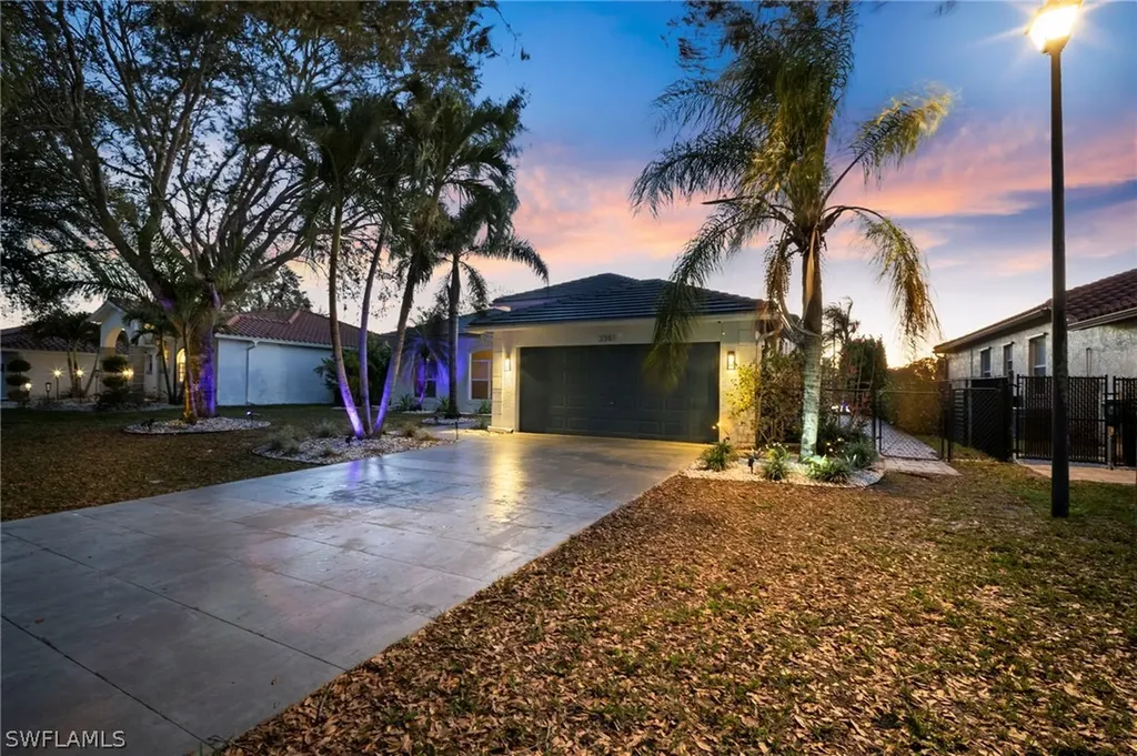 3381 Mystic River Drive Naples FL 34120