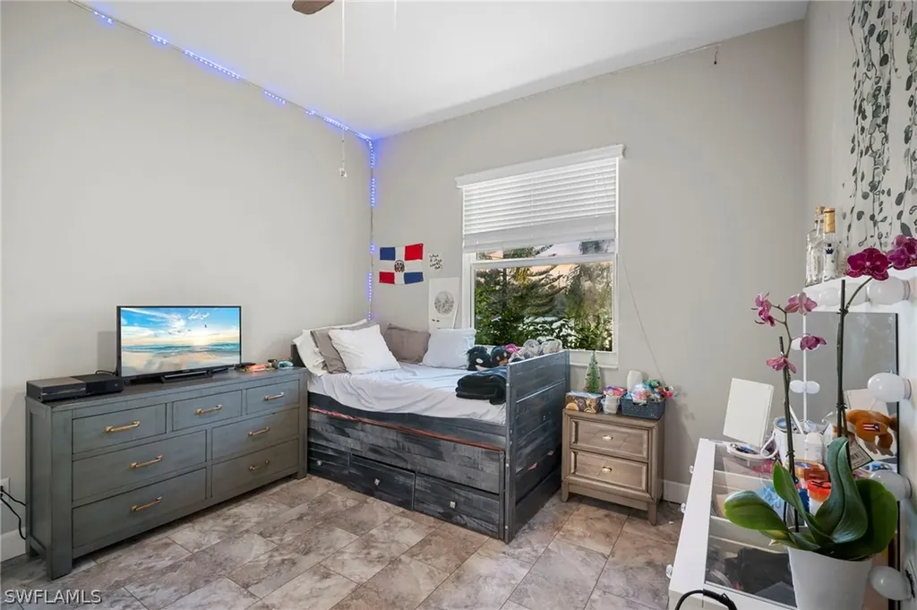 3381 Mystic River Drive Naples FL 34120