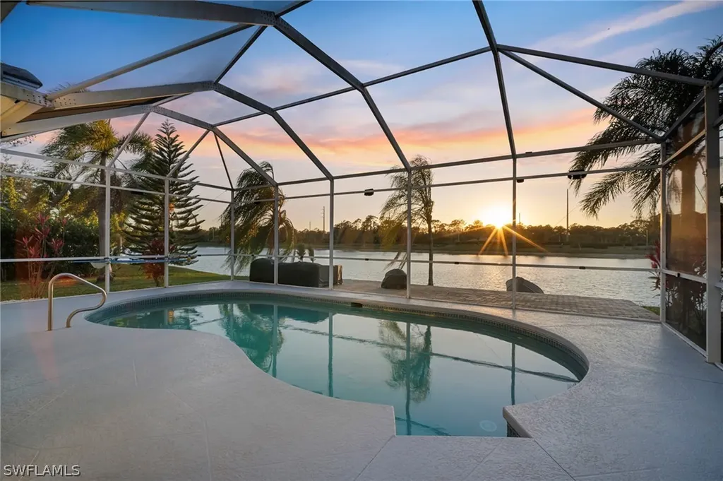 3381 Mystic River Drive Naples FL 34120