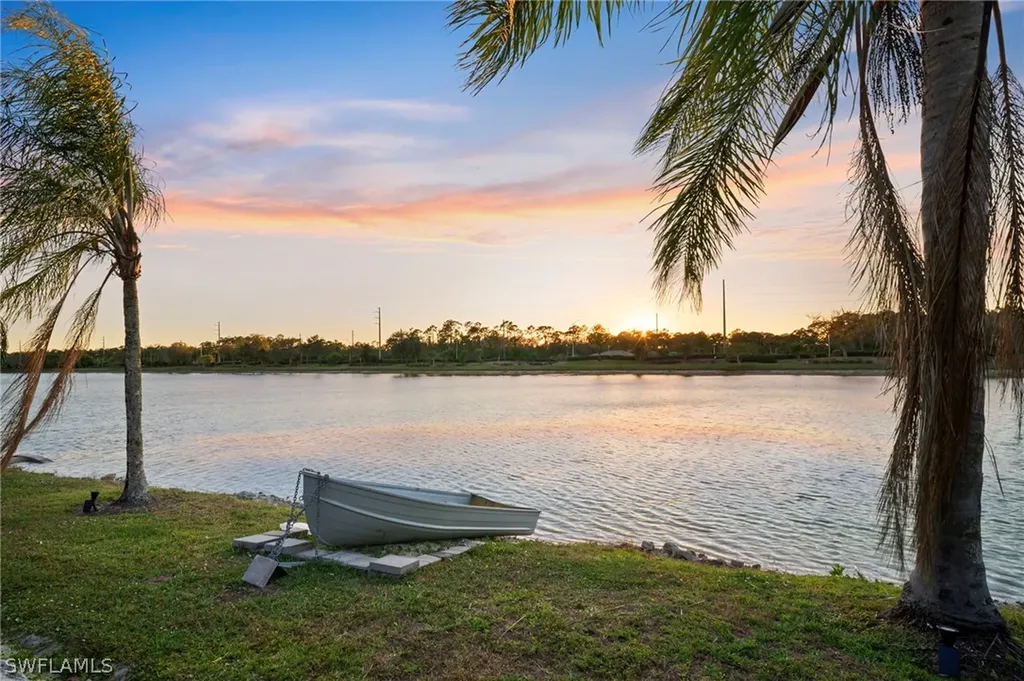 3381 Mystic River Drive Naples FL 34120