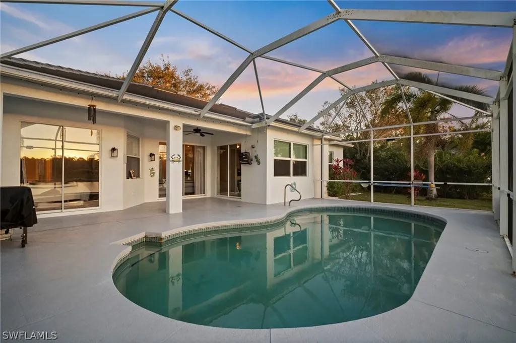 3381 Mystic River Drive Naples FL 34120