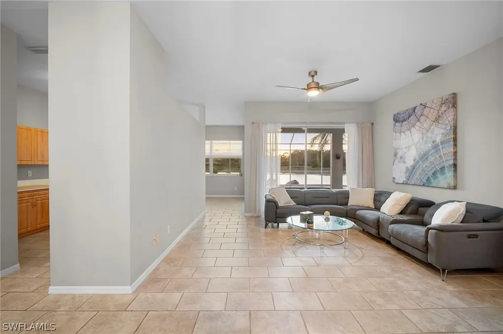 3381 Mystic River Drive Naples FL 34120