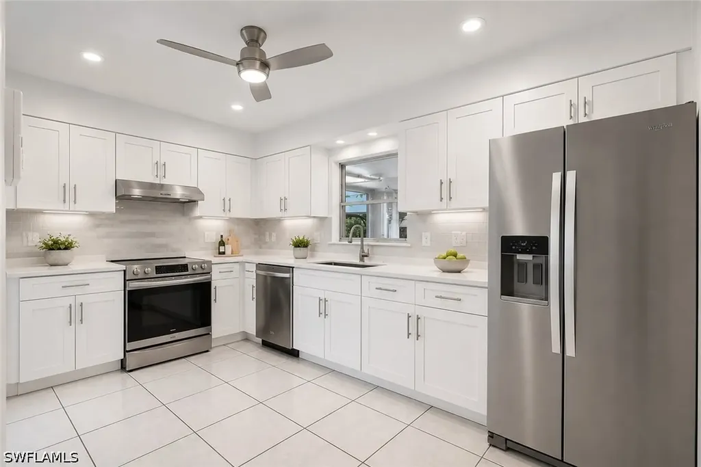 5290 Cypress Lane Naples FL 34113