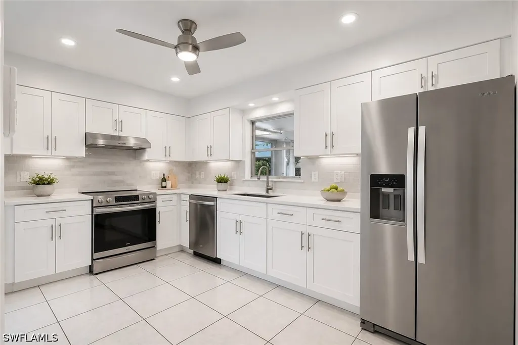 5290 Cypress Lane Naples FL 34113