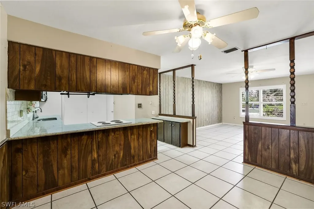 5290 Cypress Lane Naples FL 34113