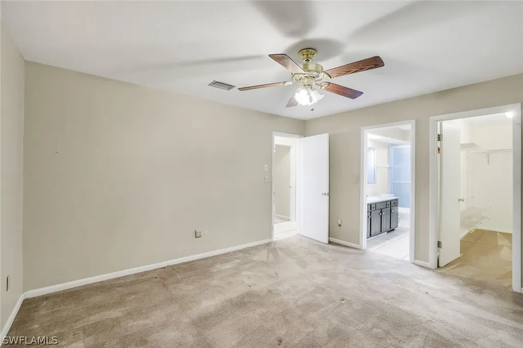 5290 Cypress Lane Naples FL 34113