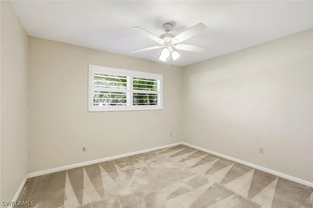 5290 Cypress Lane Naples FL 34113