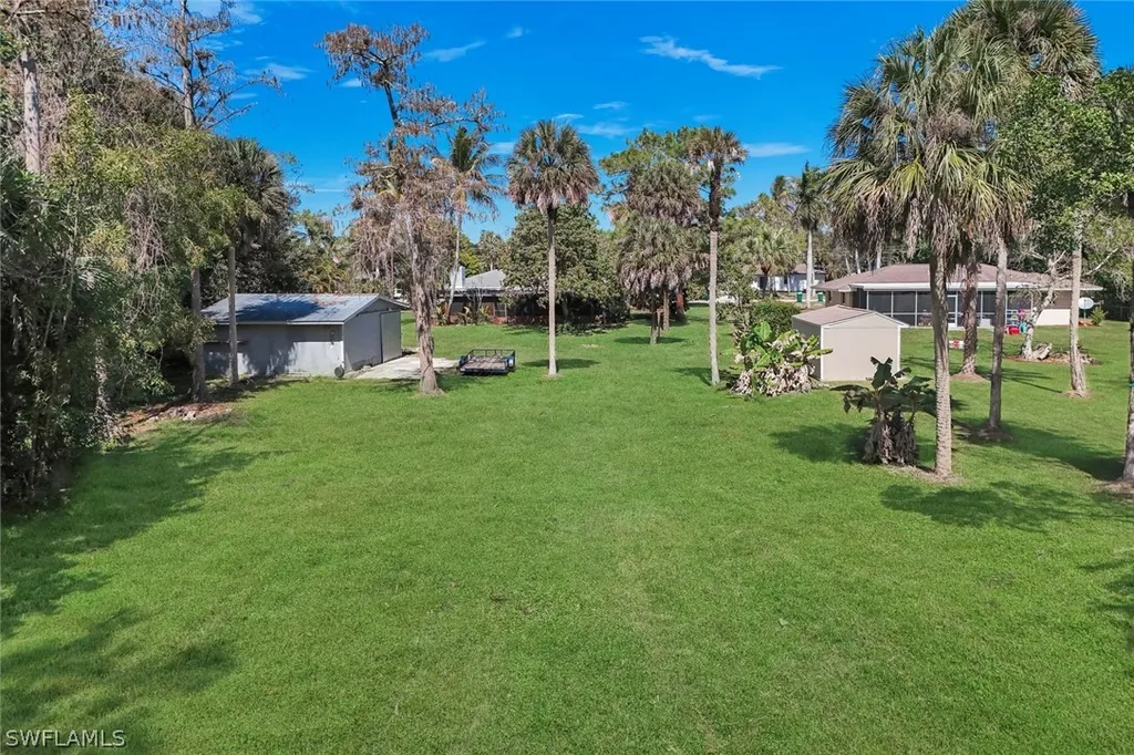 5290 Cypress Lane Naples FL 34113