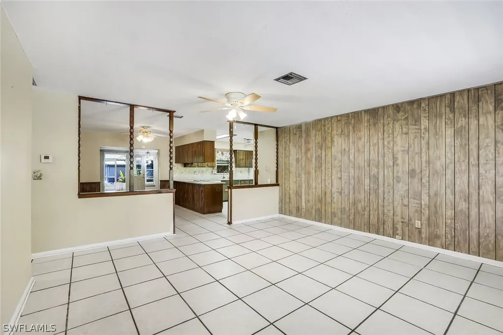 5290 Cypress Lane Naples FL 34113