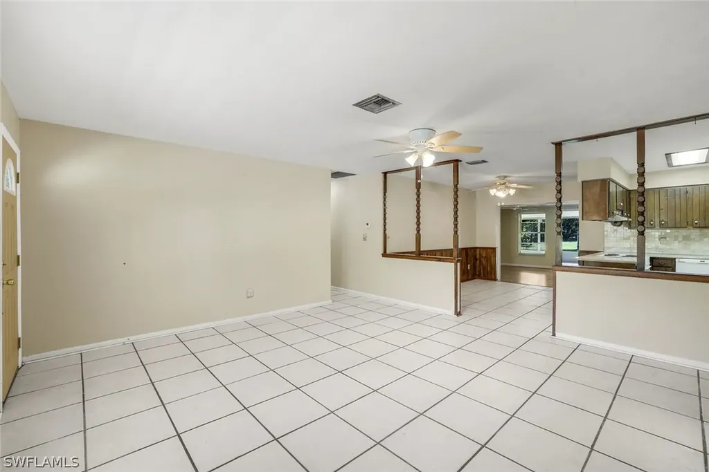 5290 Cypress Lane Naples FL 34113