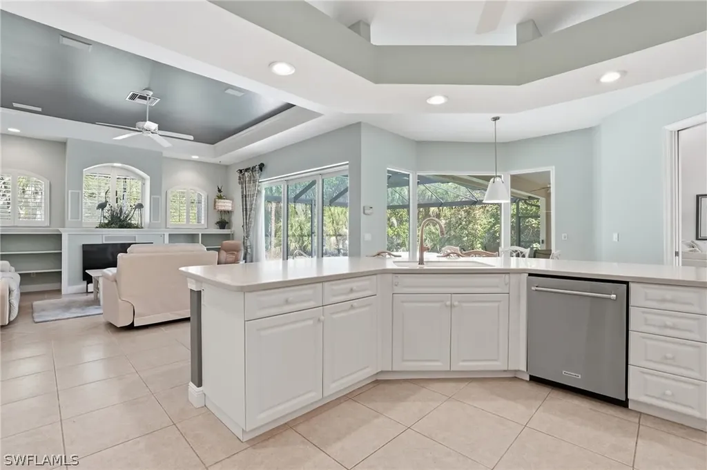 4241 7th Avenue NW Naples FL 34119