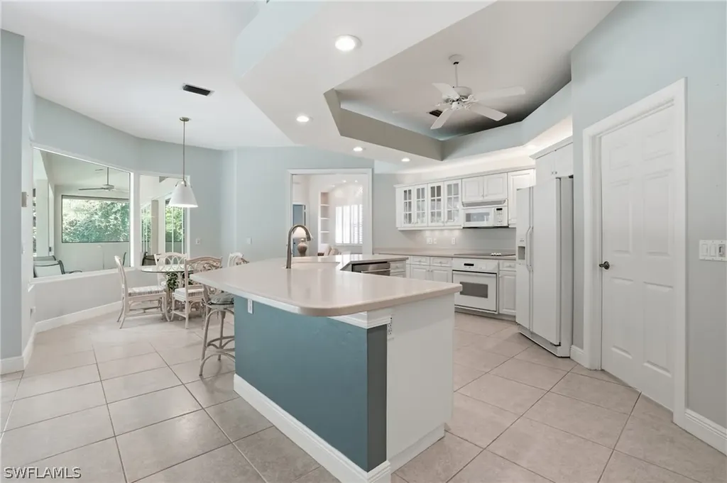 4241 7th Avenue NW Naples FL 34119