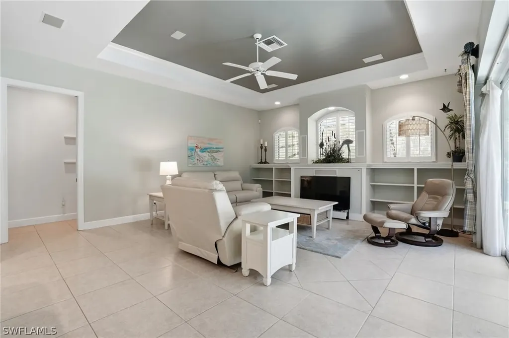 4241 7th Avenue NW Naples FL 34119