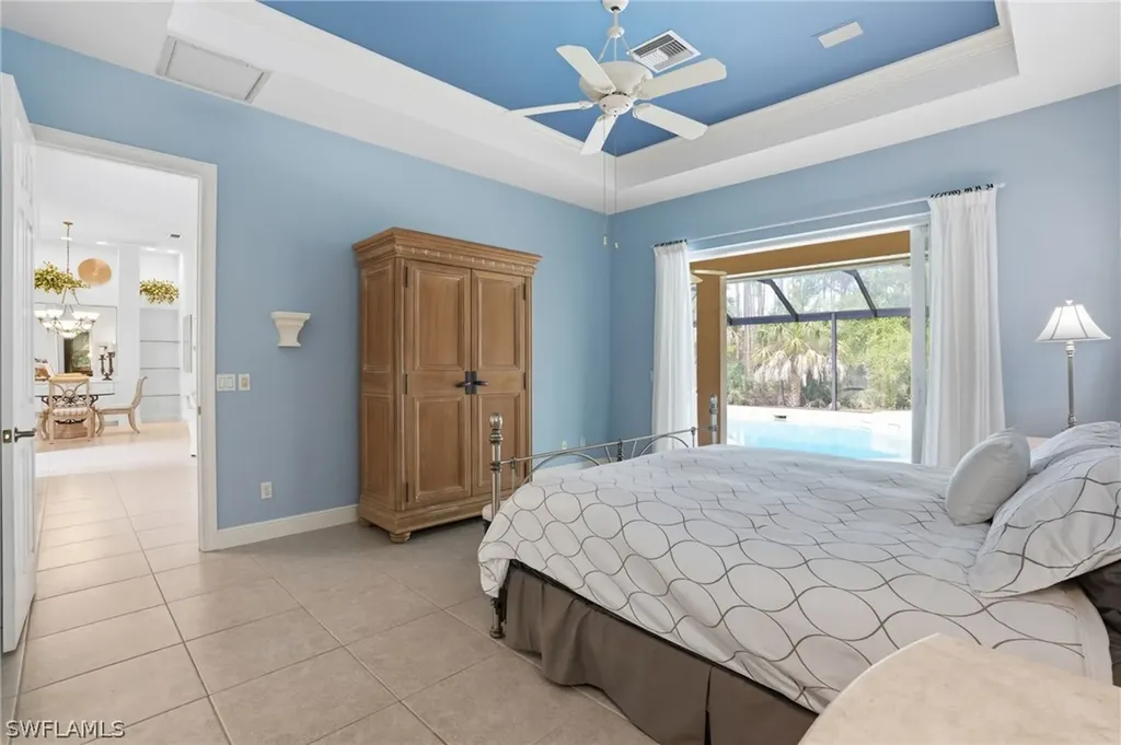 4241 7th Avenue NW Naples FL 34119