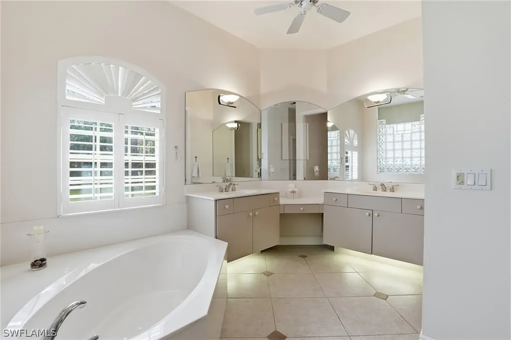 4241 7th Avenue NW Naples FL 34119