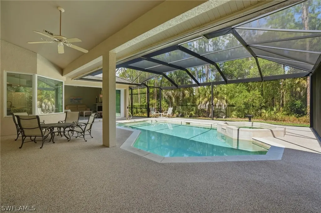 4241 7th Avenue NW Naples FL 34119