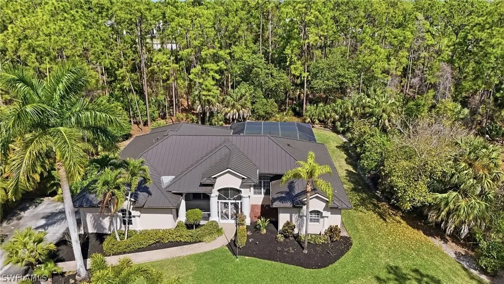 4241 7th Avenue NW Naples FL 34119